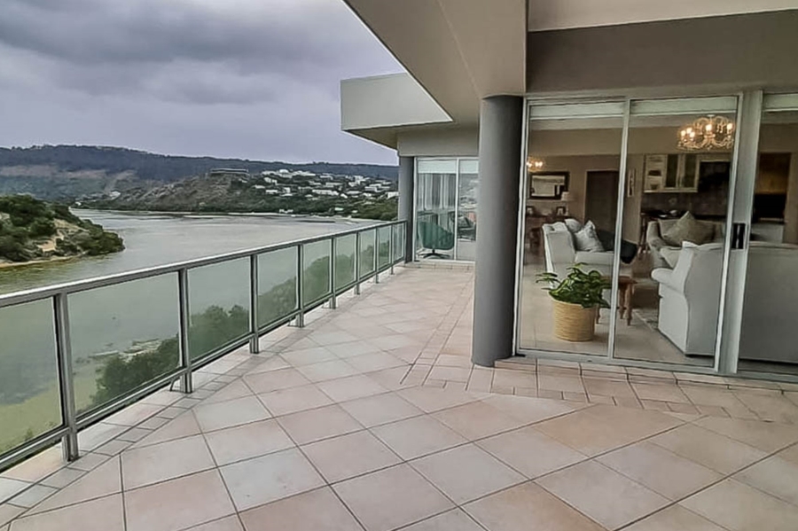 5 Bedroom Property for Sale in Kingfisher Creek Western Cape